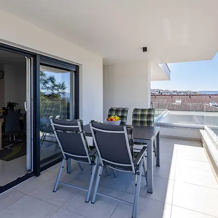 아파트 Isabella 니바이스