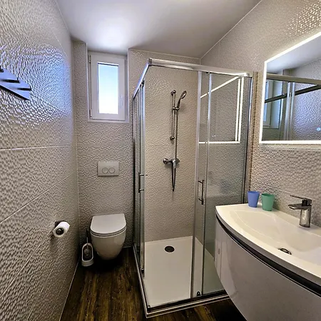 Isabella Apartment